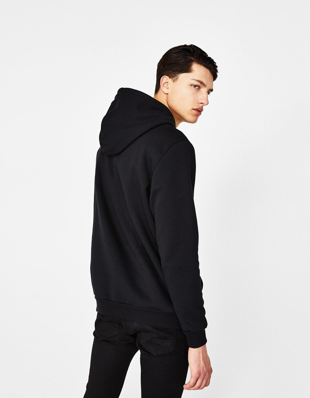 Classic Fit Hoodie (Size Chart) - Size Guide & Fit Finder
